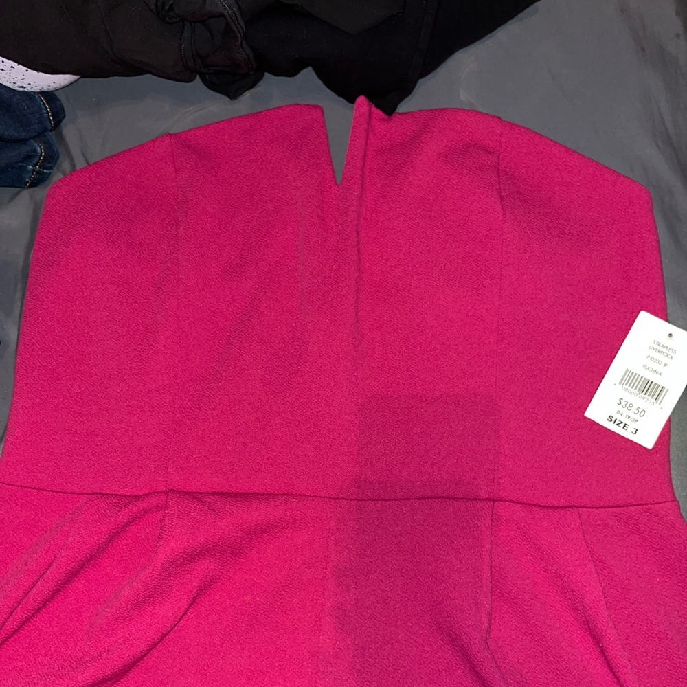 Fashion to Figure Liverpool Fushcia strapless one piece short set size 3 - Picture 3 of 3